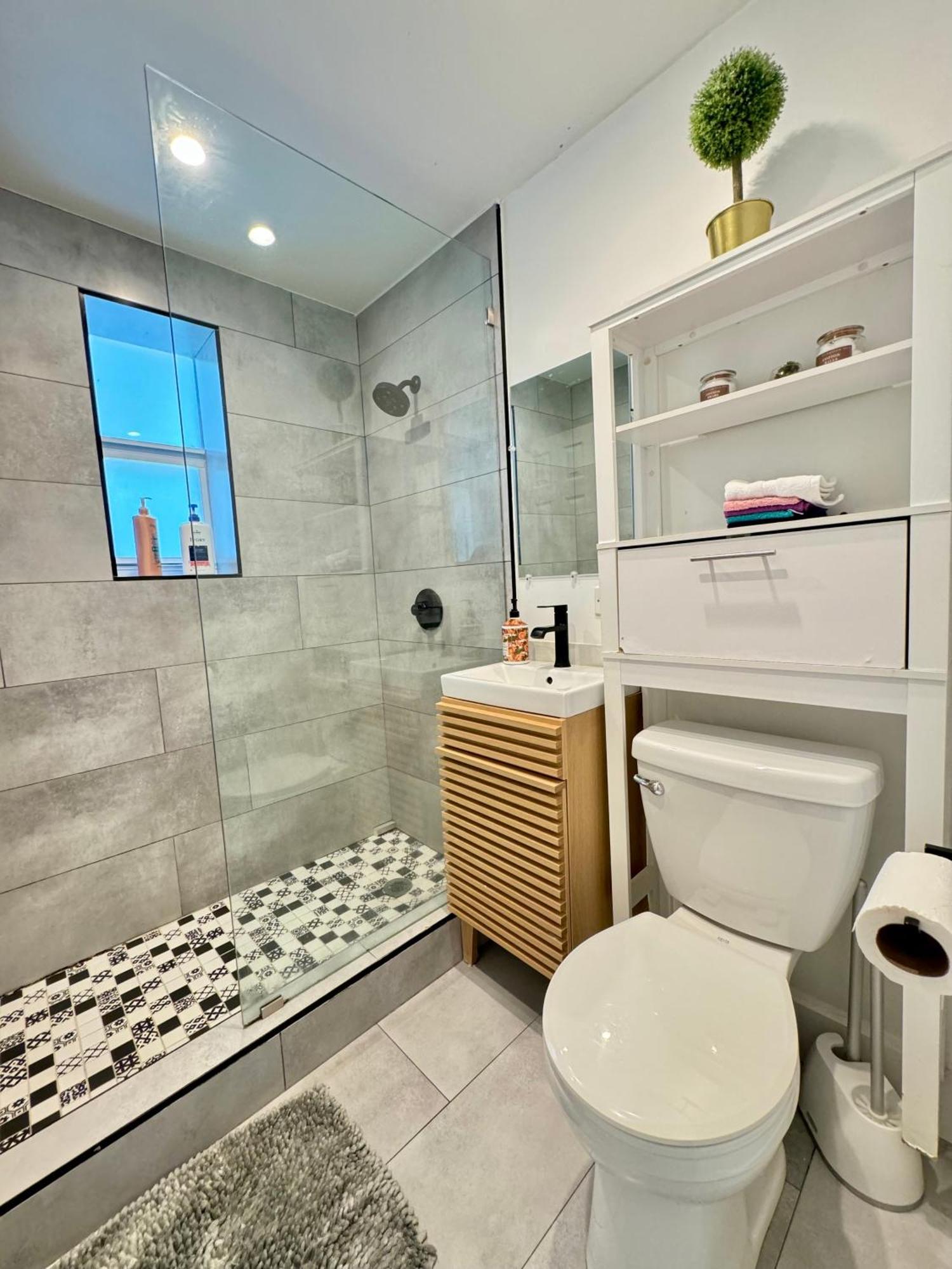 Hot Tub House On Golf Course! 10 Mins To The Beach Miami Luaran gambar